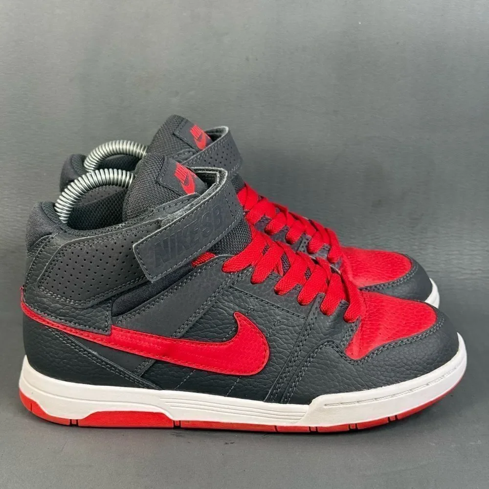 Nike Mogan Mid 2 SB GS 'Black Gym Red' youths size 4 (Y4)